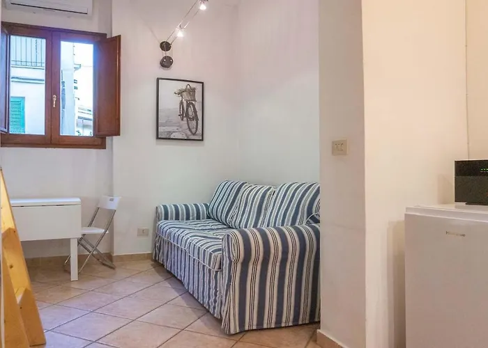 Easytopstay - Monti Studio Apartment